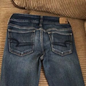 American Eagle “Boho Artist ” size 4 jeans